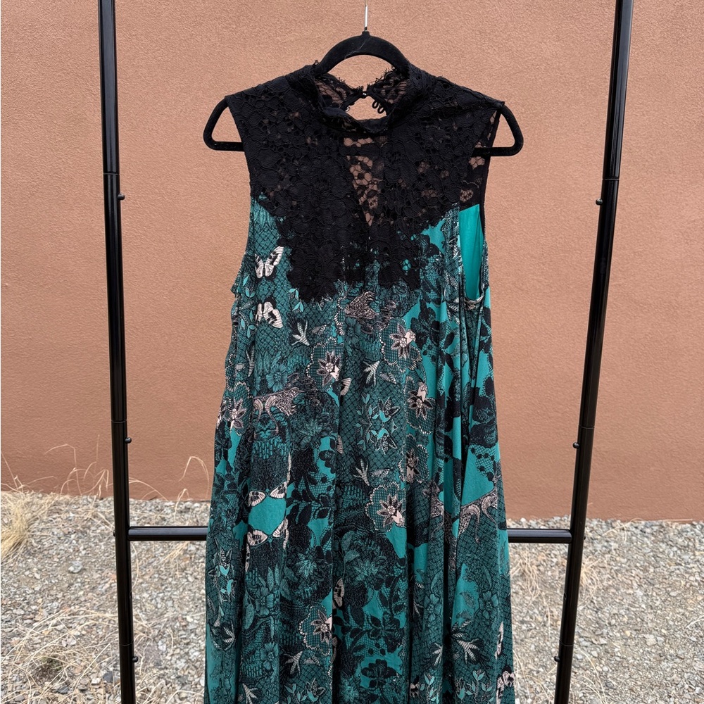 Anthropologie Dress | Maeve | Elegant Black and Green Lace Midi Dress
